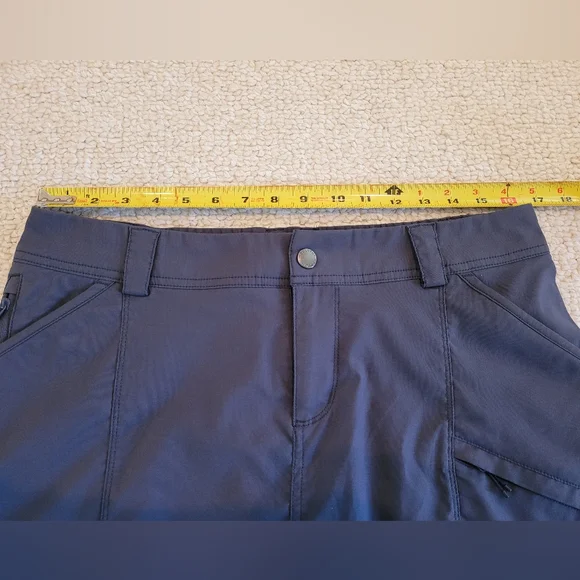 Duluth Trading Co Womens Dry On the Fly Skort/Skirt Gray Size 12 Hiking Outdoor. - Picture 2 of 12